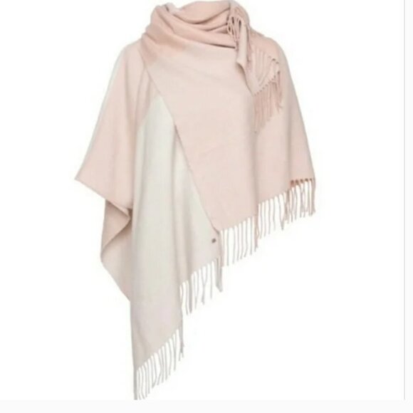 SOIA & KYO Blush Rose Pink Fringe Shawl Scarf Wrap Cardigan Blanket Poncho OS - Picture 3 of 16